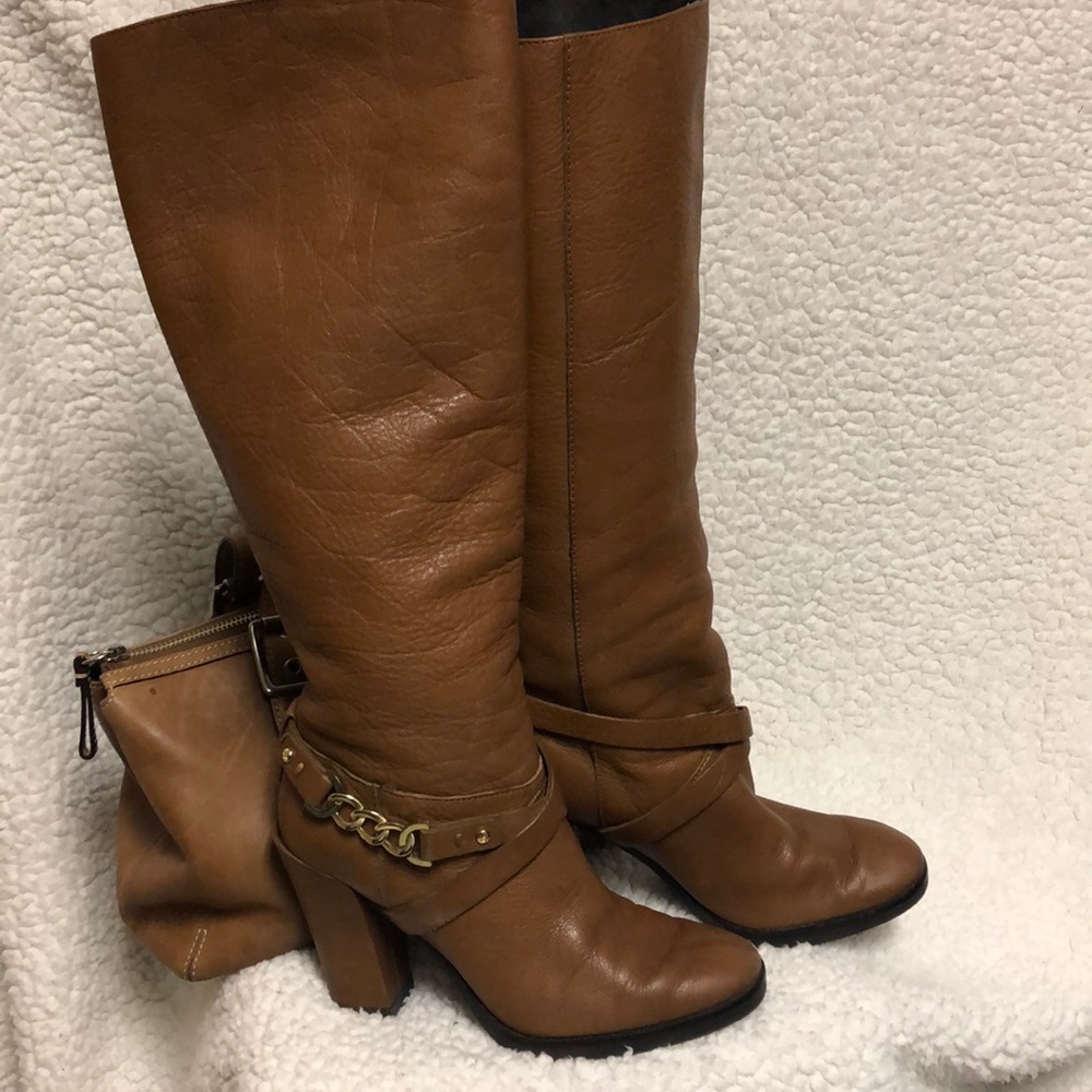 Kate Spade 5.5 boots leather gold chain